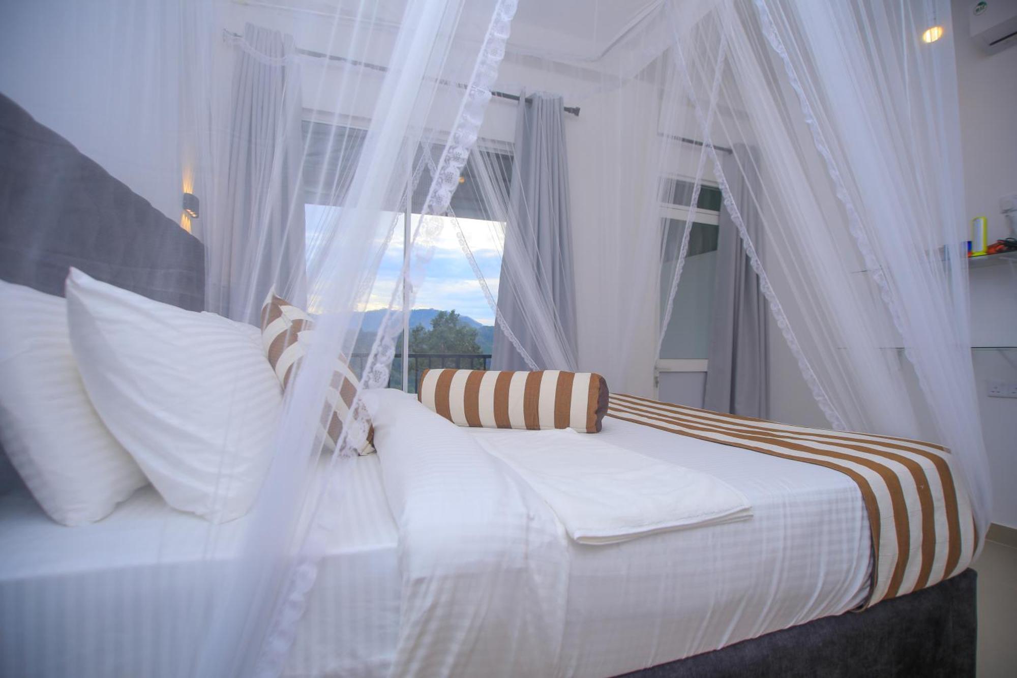 Ella Nimal Nest Inn Ngoại thất bức ảnh